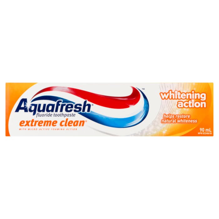 Aquafresh Extreme Clean Whitening Action Flouride Toothpaste 90 ml