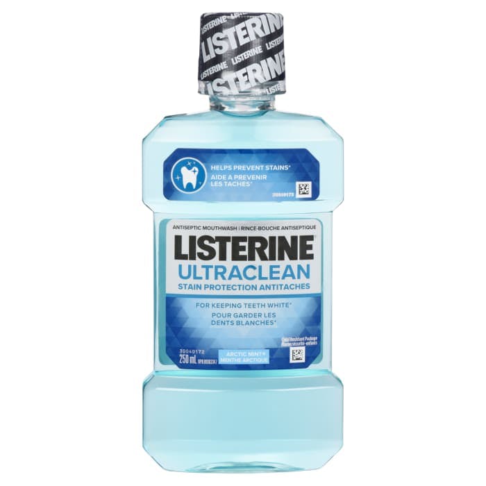 Listerine Ultraclean Antiseptic Mouthwash Arctic Mint 250 ml